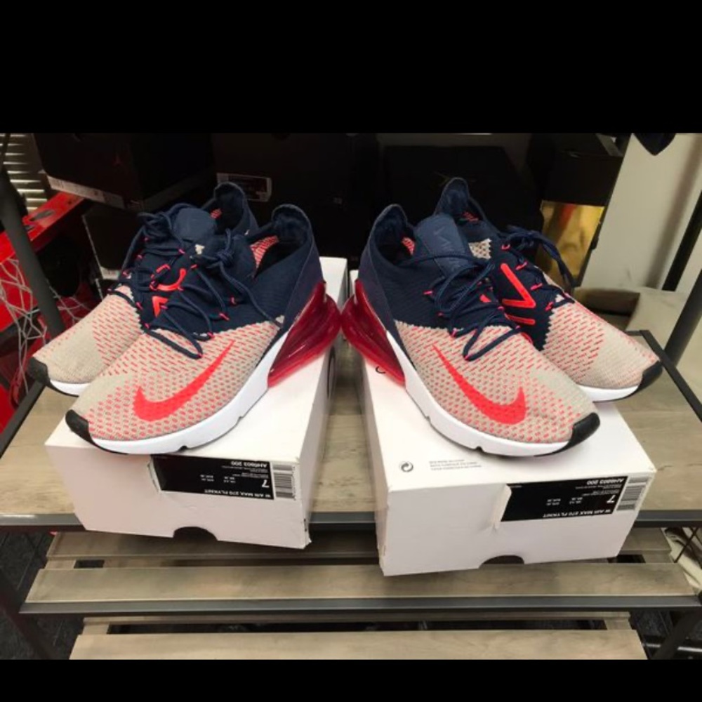 Women’s vapormax 270 fly knit
